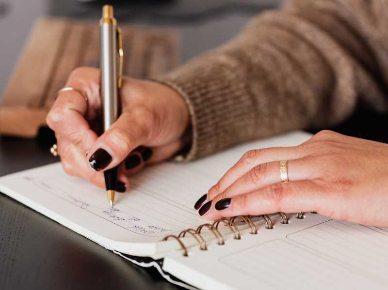 Come scrivere un libro fantasy di successo